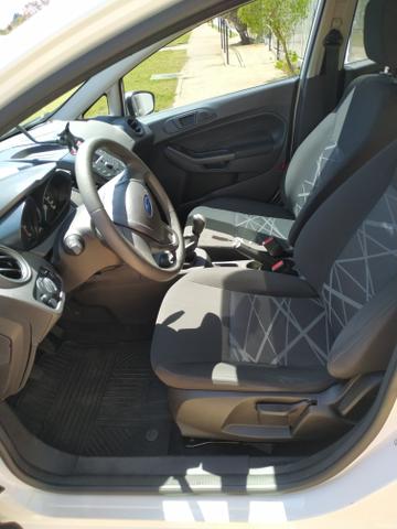 New Fiesta 1.5 14/15 c/ 40.000 km - Foto 7