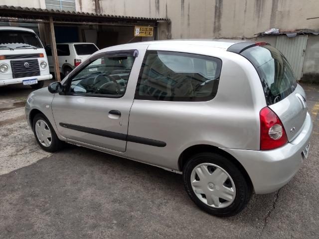 Clio - Foto 3