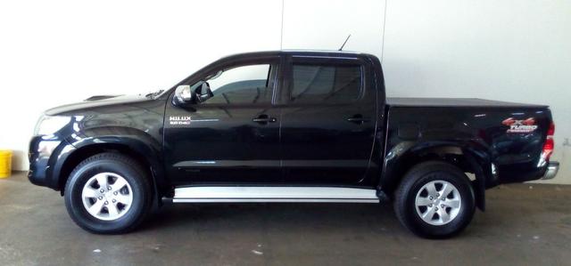 Toyota Hilux Srv 2012 - Foto 2
