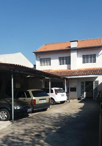 Sobrado em Pinhais vendo ou troco por casa térrea ou apartamento - Foto 3