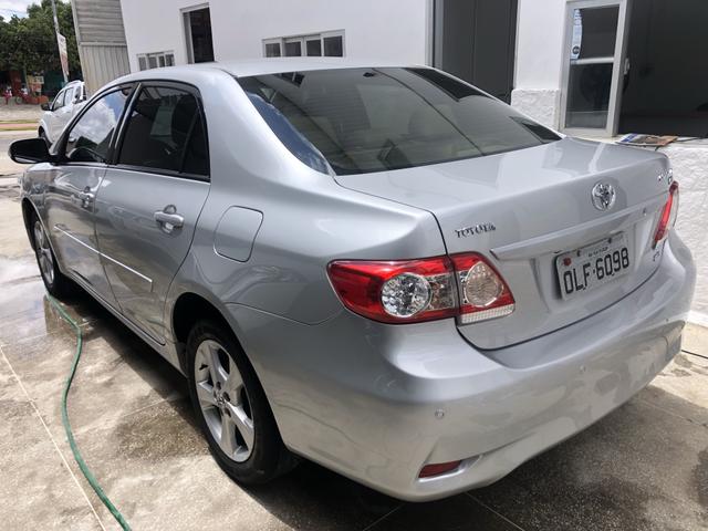 Toyota Corolla XEI 2.0 Automático Ano 2013/Modelo 2014 - Foto 3