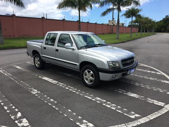 GM S10 executive MWM Diesel 4x4 muito nova