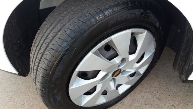 Prisma 1.4 LT 2013 - Foto 13