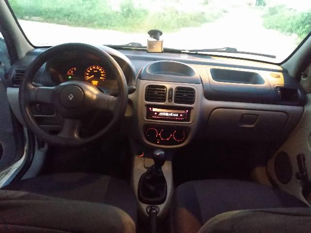 Clio 2003 1.0 8v - Foto 6