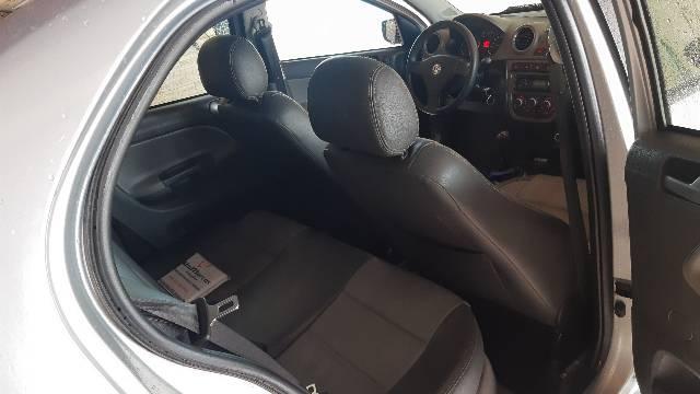 Vendo ágil de Voyage COMFORTLINE 1.6 super conservado - Foto 18