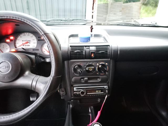 Corsa Sedan 2001 - Foto 6