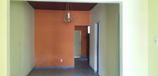 Casa livre em Alagoinhas na Rua Murilo Cavalcante, podendo construir. ampliar - Foto 8
