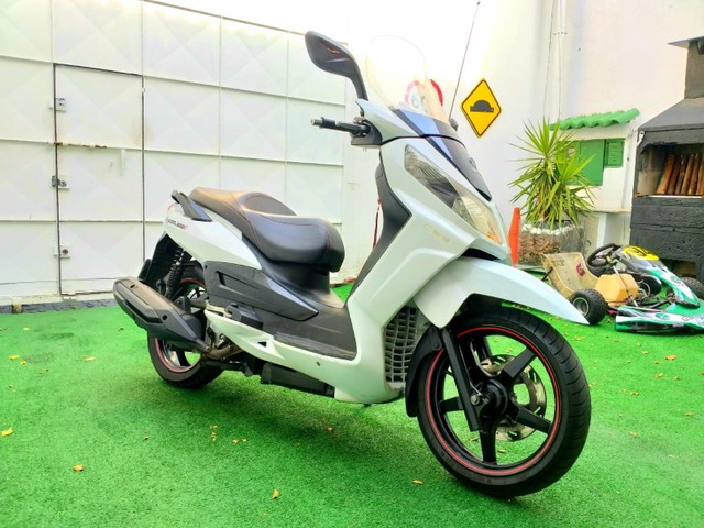 DAFRA CITYCOM .300I GASOLINA AUTOMÁTICO