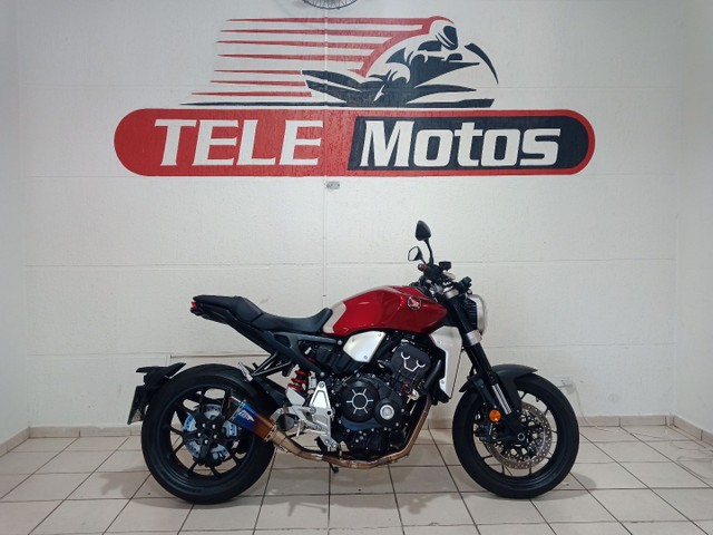 HONDA CB 1000R VERMELHA 2020