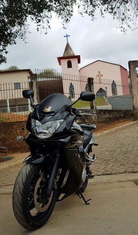 BANDIT 650 S TOP