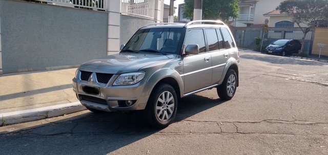 TR4 4X2 2012 AUTOMÁTICA