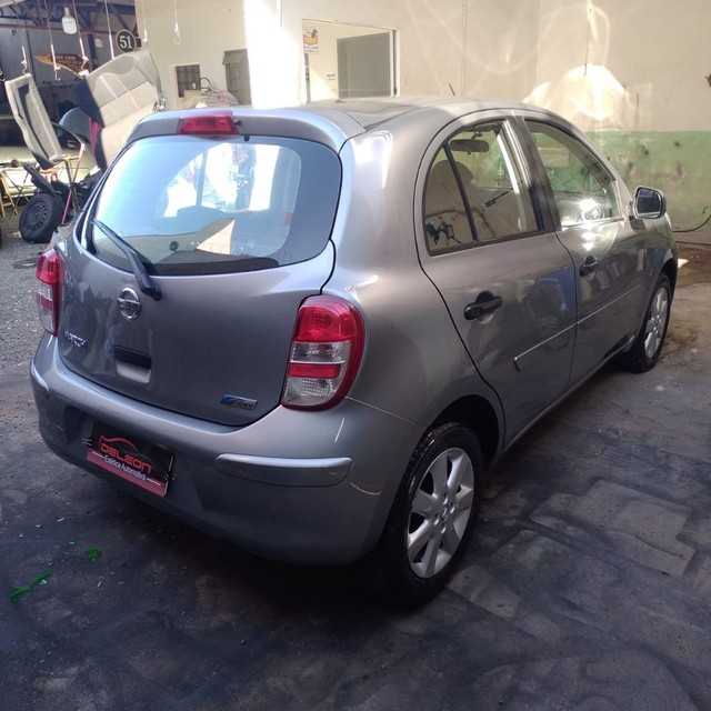 NISSAN MARCH 1.6 SV FLEX COMPLETO