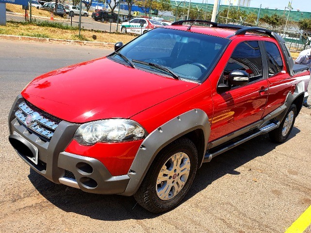 FIAT STRADA ADVENTURE LOKER 1.8 COMPLETA E IMPECÁVEL