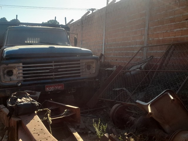 VENDE_SE F 22000