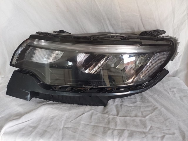 Farol esquerdo jeep compass 2022/24