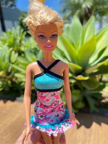 Roupinhas barbie  +47 anúncios na OLX Brasil