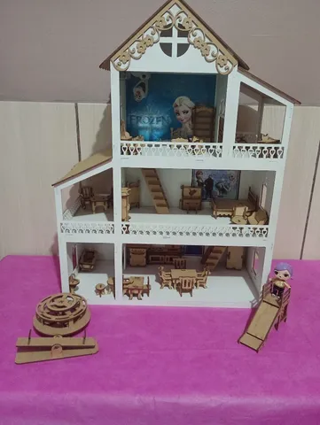 Casa Casinha Grande Da Polly Barbie + 28 Mini Móveis_b em Promoção