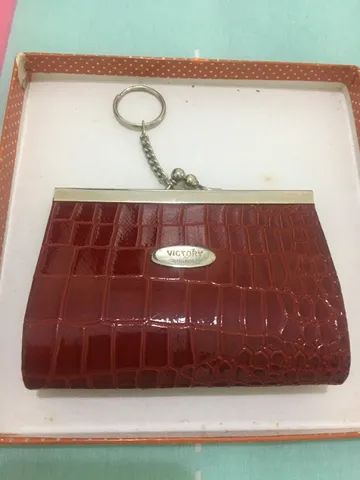 Porta moedas em couro vinho