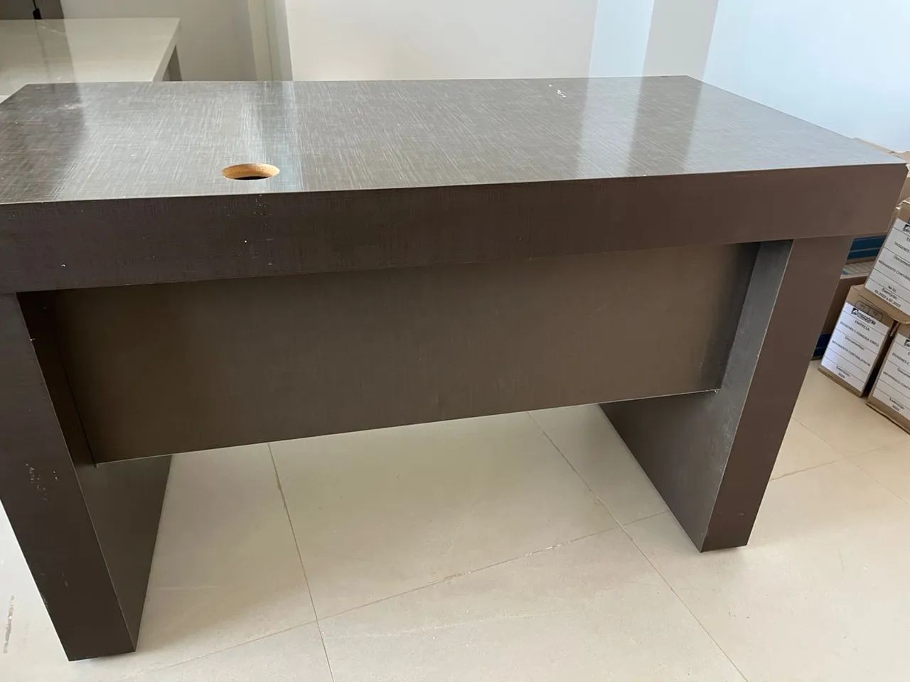 Armário e Mesas de Escritório - Foto 2