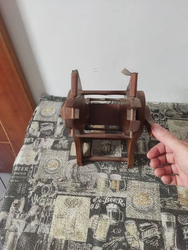 Suporte para vinho comprado em Minas gerais de madeira - Foto 3