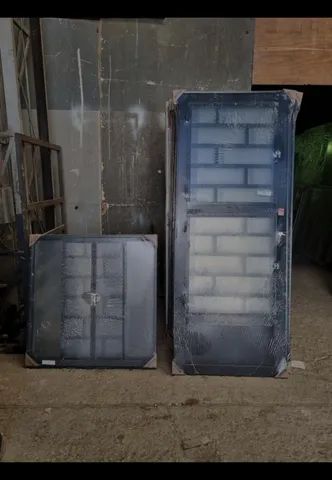 Porta e Janela com vidro 64363605178755122