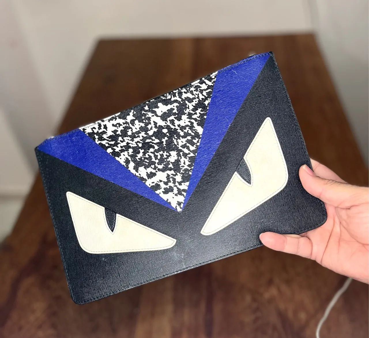 Bolsa Fendi Monster - Foto 3