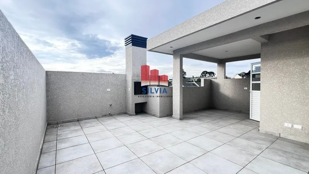 Lindo Sobrado em condomínio na Melhor região do XAXIM c/ 120m², 3 quarto (1 suíte)