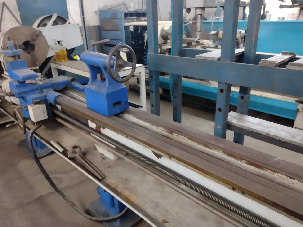 Torno Imor antigo carcaceiro 2,5 MTS X 650 mm - Foto 5