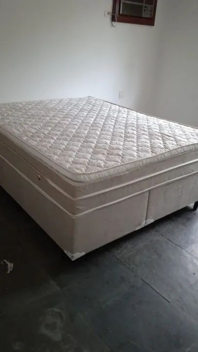 Cama com colchão e cama auxiliar direto de fábrica 