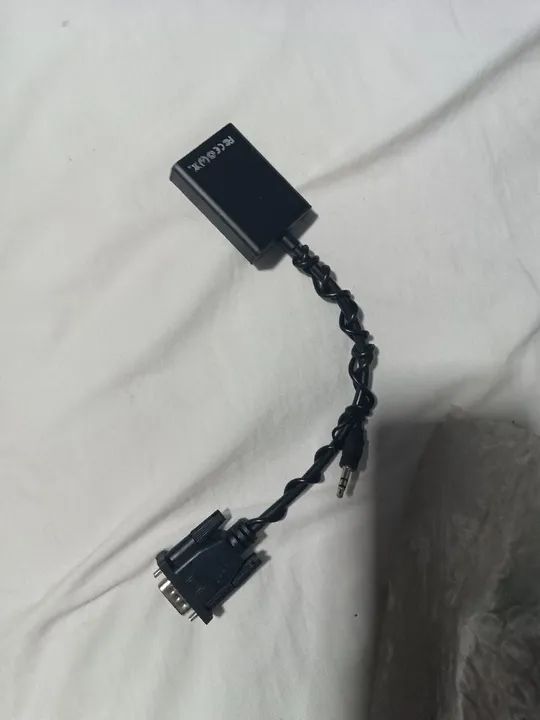 Adaptador de VGA pra HDMI