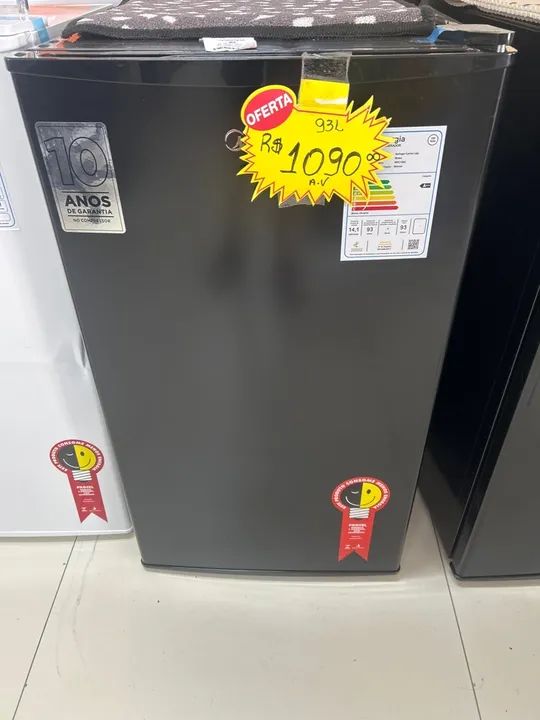 Frigobar Midea 93 litros só 899