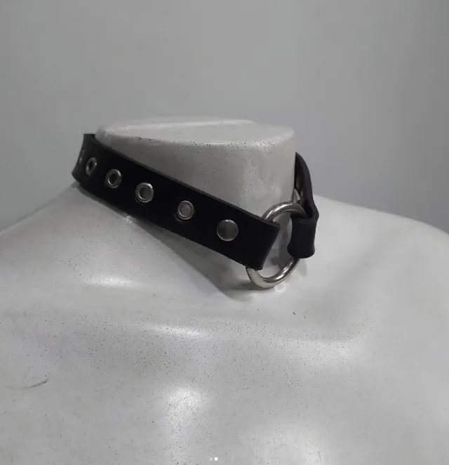 Choker (nova) preta couro sintético @Kommandantinstore - Foto 2