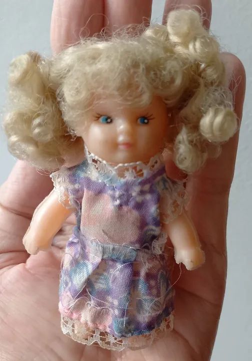 Boneca de vinil vintage