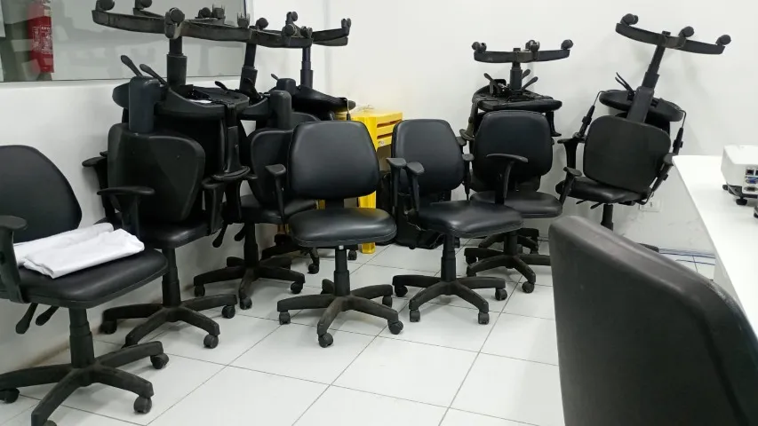 Cadeira De Escritório Cor Preto