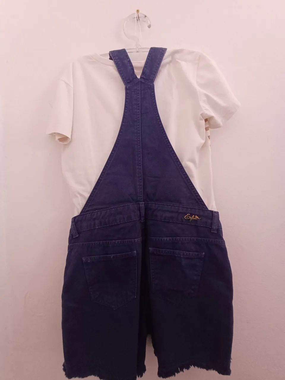 Macacão Jeans com Camiseta - Foto 2