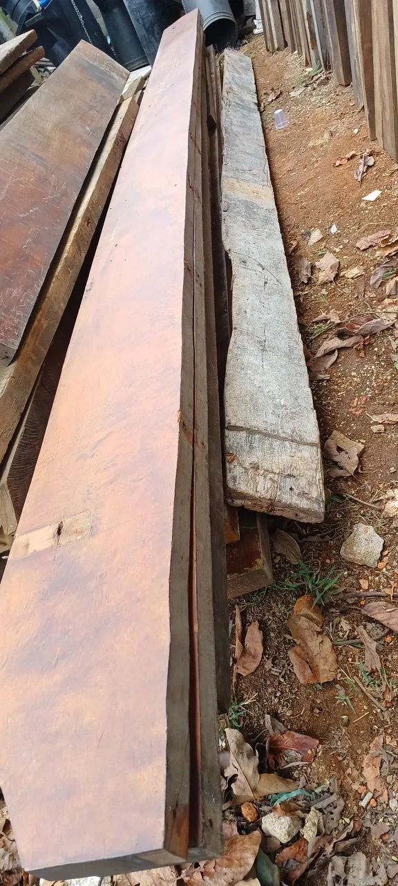 2 - PRANCHAS 28CM CEDRINHO ( APARELHADA )  5,30MTS ///  R$1000,00 $$$ ( AS 2 ) 