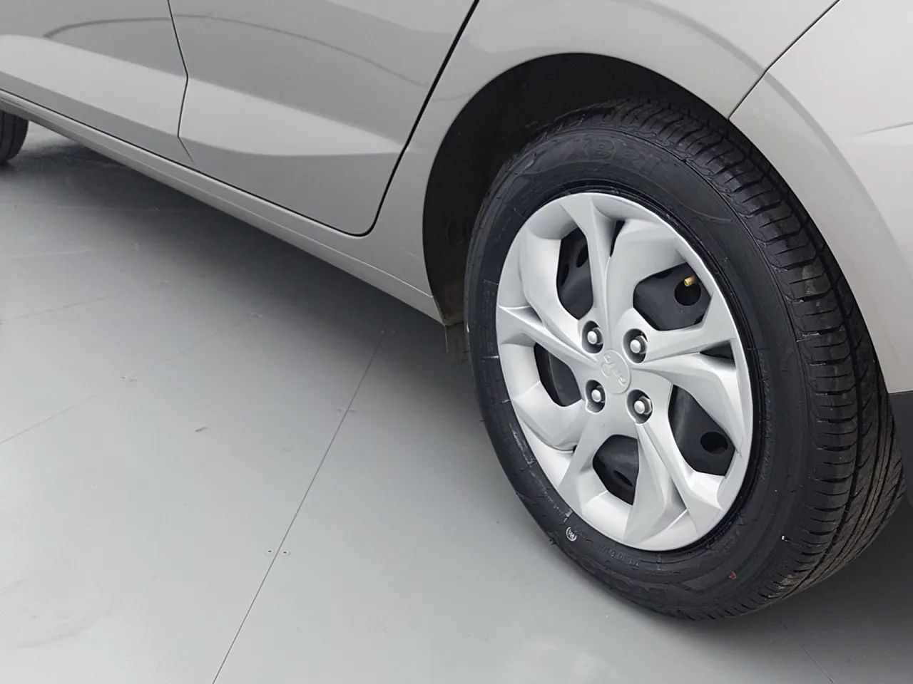 Hyundai HB20 Comfort Plus 1.0 Flex 12V Mec., foto 12 de 18
