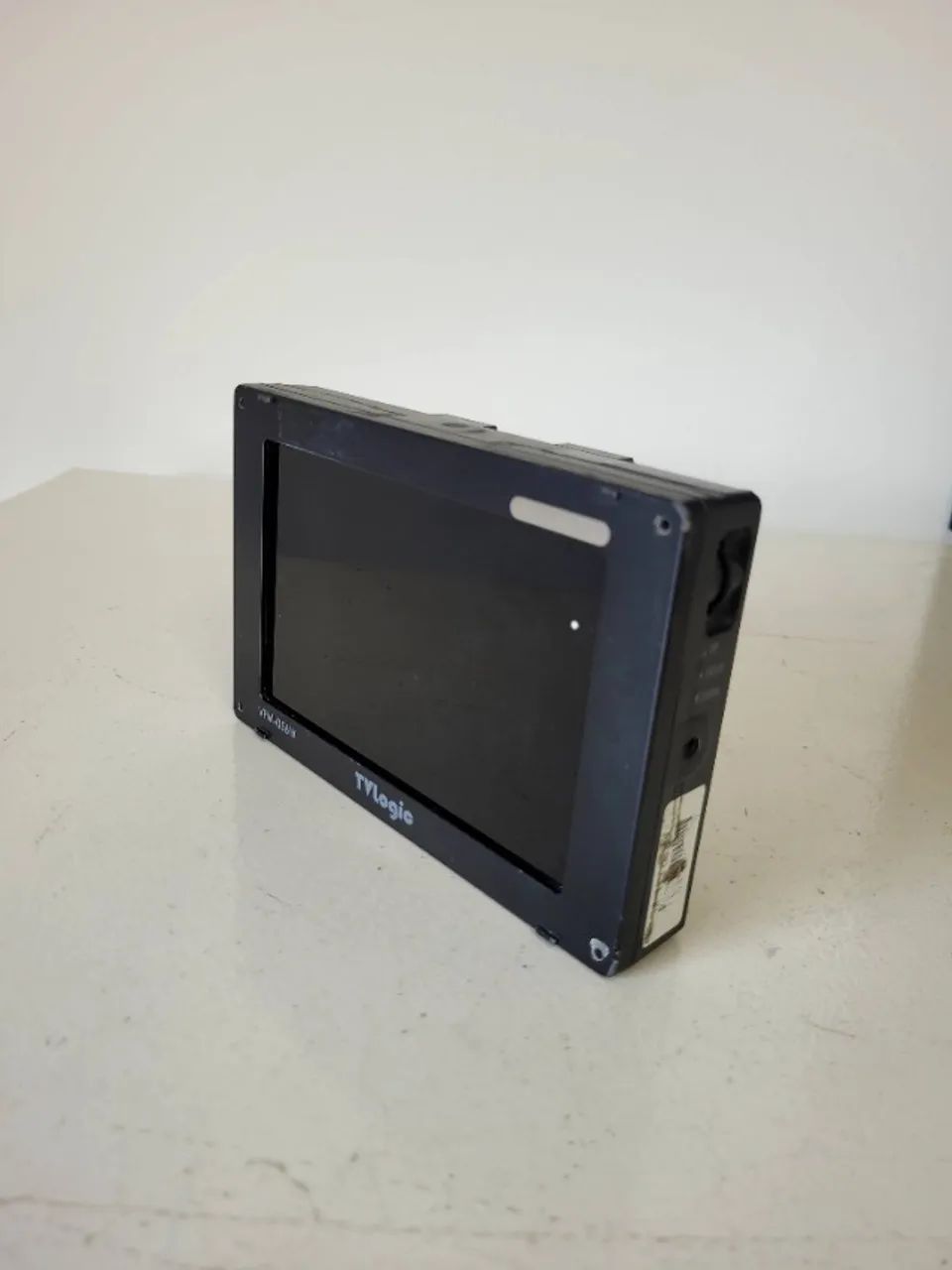 Monitor TVLogic VFM-056WP 5.6"