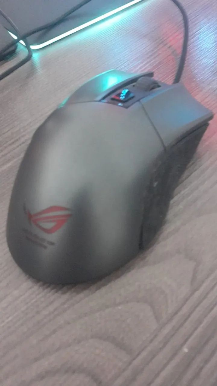 Mouse Asus Rog Gaming Gladius 6.400 Dpi Óptico 