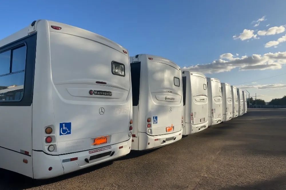 Ônibus 2019/2020 Mercedes Benz  - Foto 5