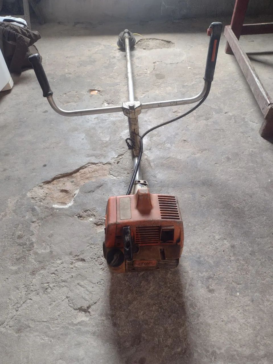 Roçadeira Stihl a Gasolina - Pronta para Uso - Foto 5