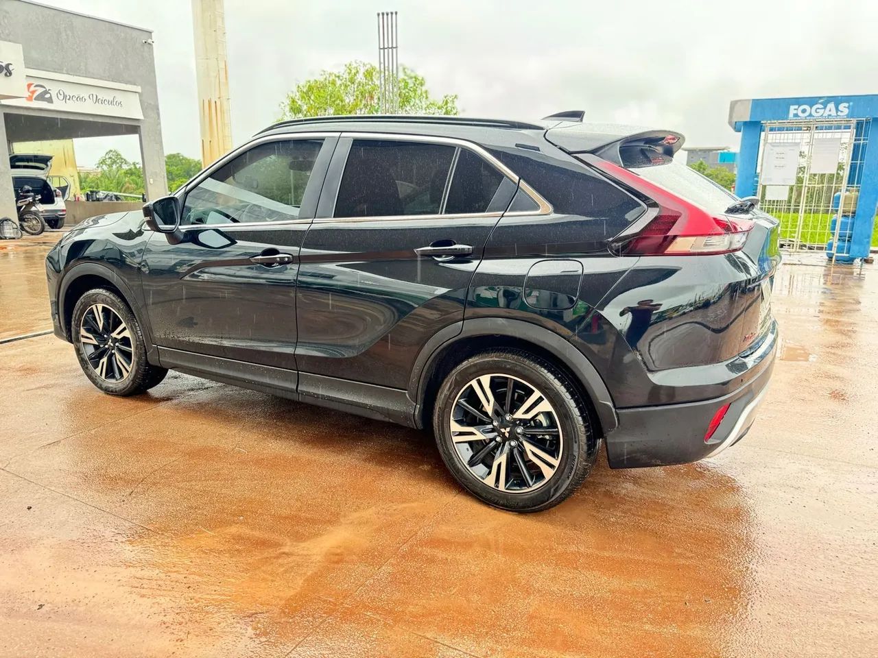 Eclipse Cross HPE 1.5 Turbo  - Foto 5