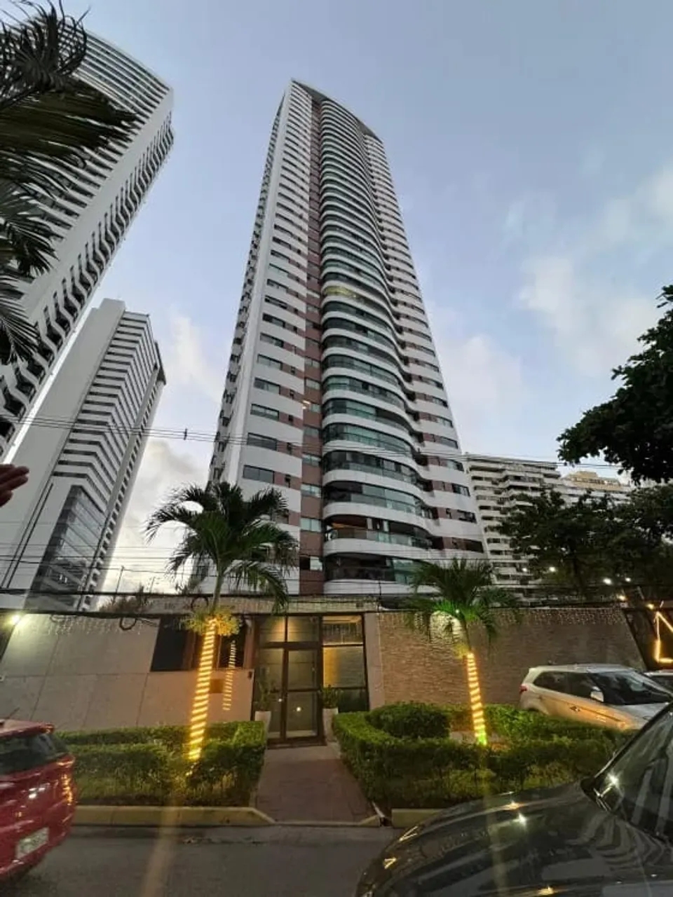 Imóvel para aluguel tem 187 metros quadrados com 4 quartos em Boa Viagem - Recife - PE
