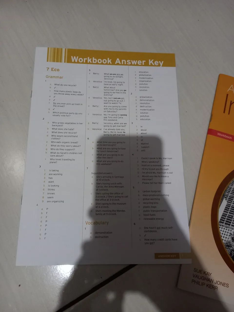 Livro Inglês American Inside Out Evolution - Pre-intermediate - Foto 3