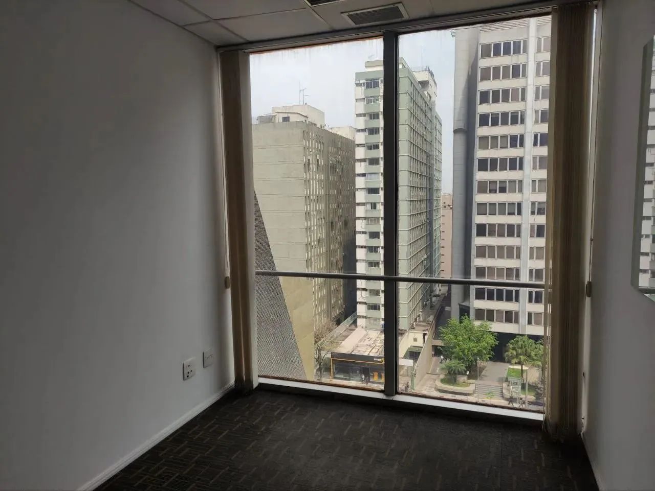 Laje comercial para venda ou locação na Avenida Paulista com 335m² e 8 vagas - Foto 4