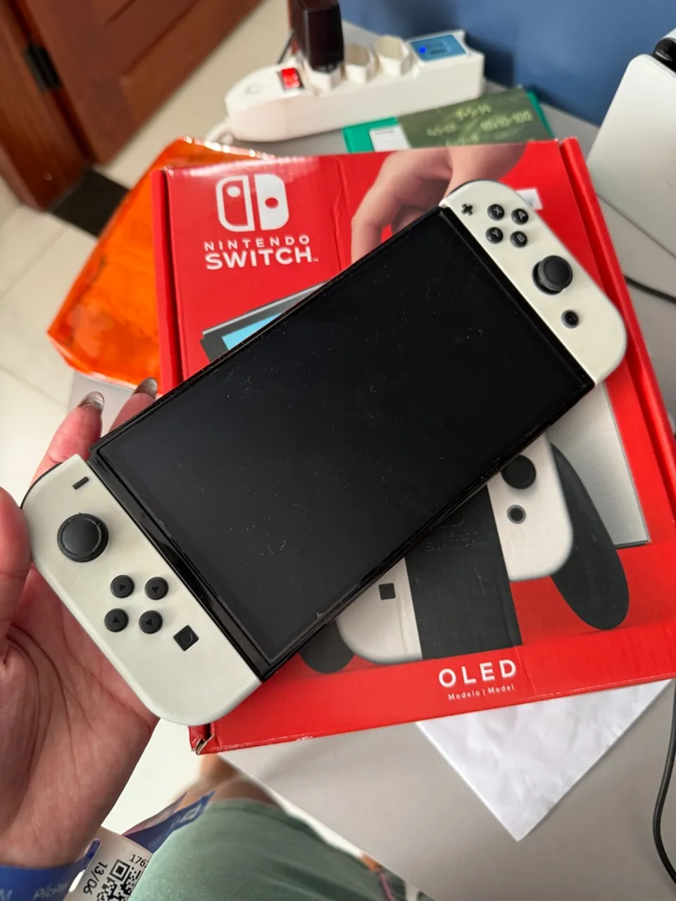 Nintendo Switch OLED Branco - Novo!