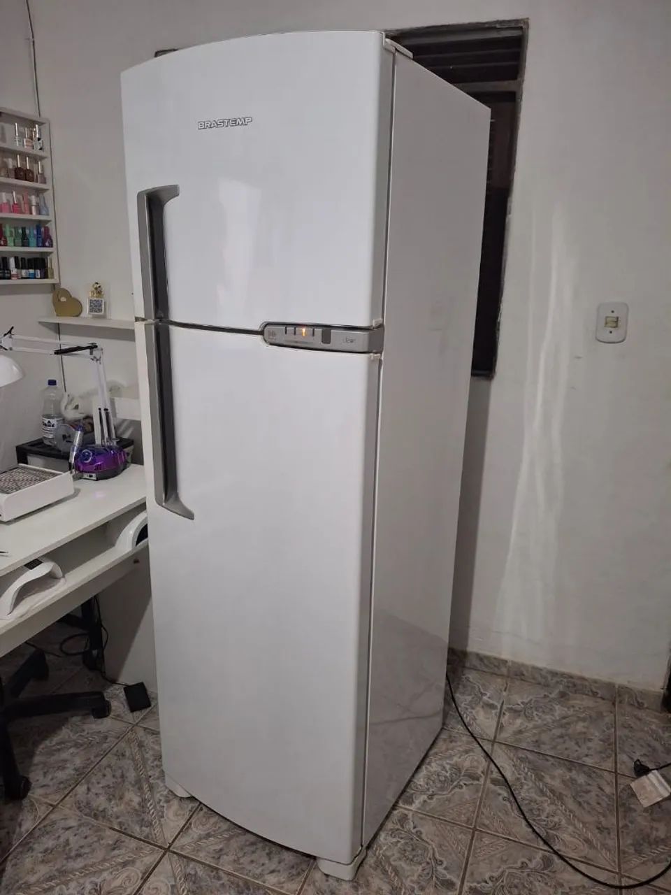 Geladeira Brastemp Frost Free pintura original de fábrica gelando perfeitamente