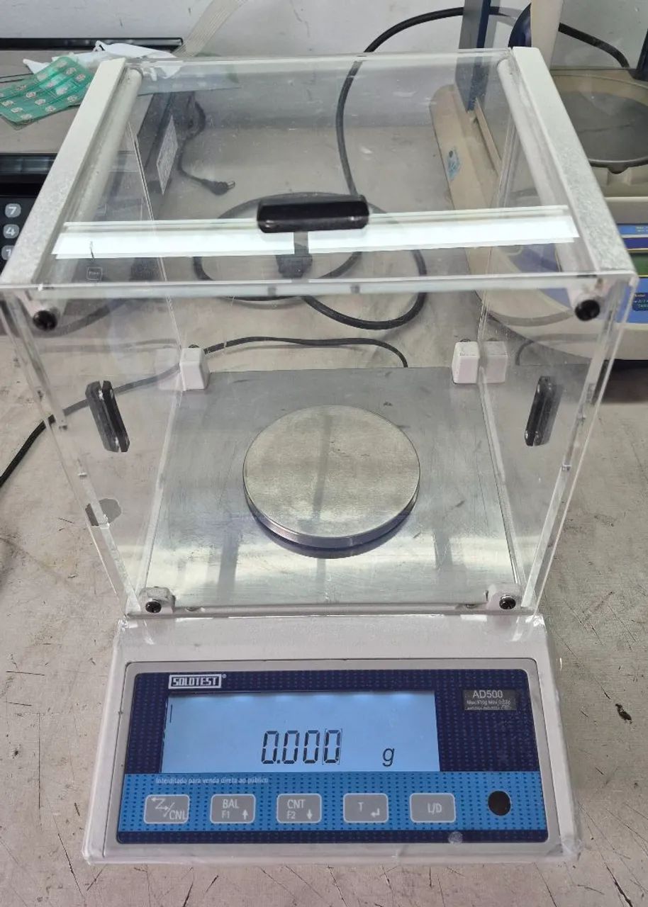 Balança de Precisão Digital AD500 - 500g -  Nova