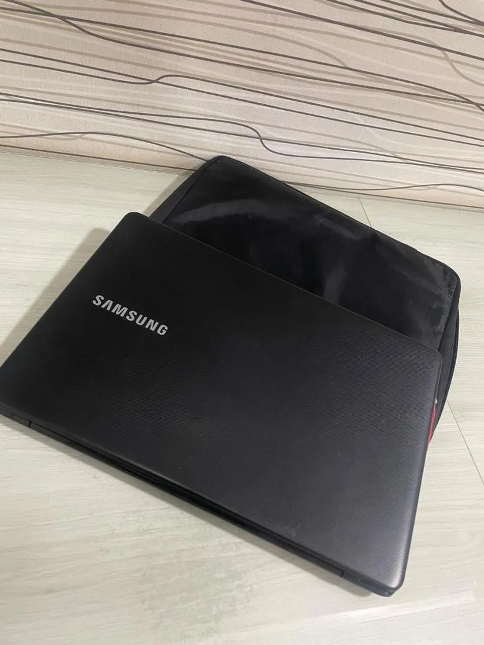 Notebook Samsung Muito Novo - Foto 2