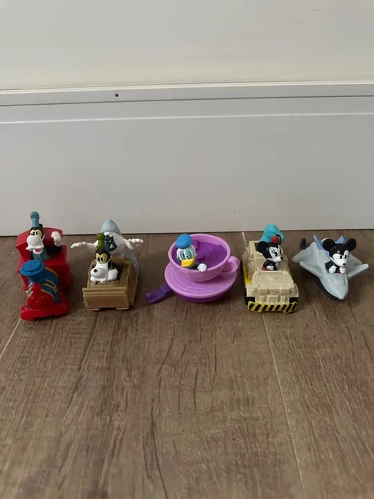 brinquedos bonecos mcdonalds Disney World Resort - 5 unidades